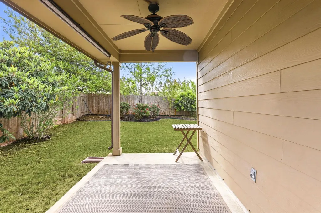 152 Stone View Trail Austin TX 78737
