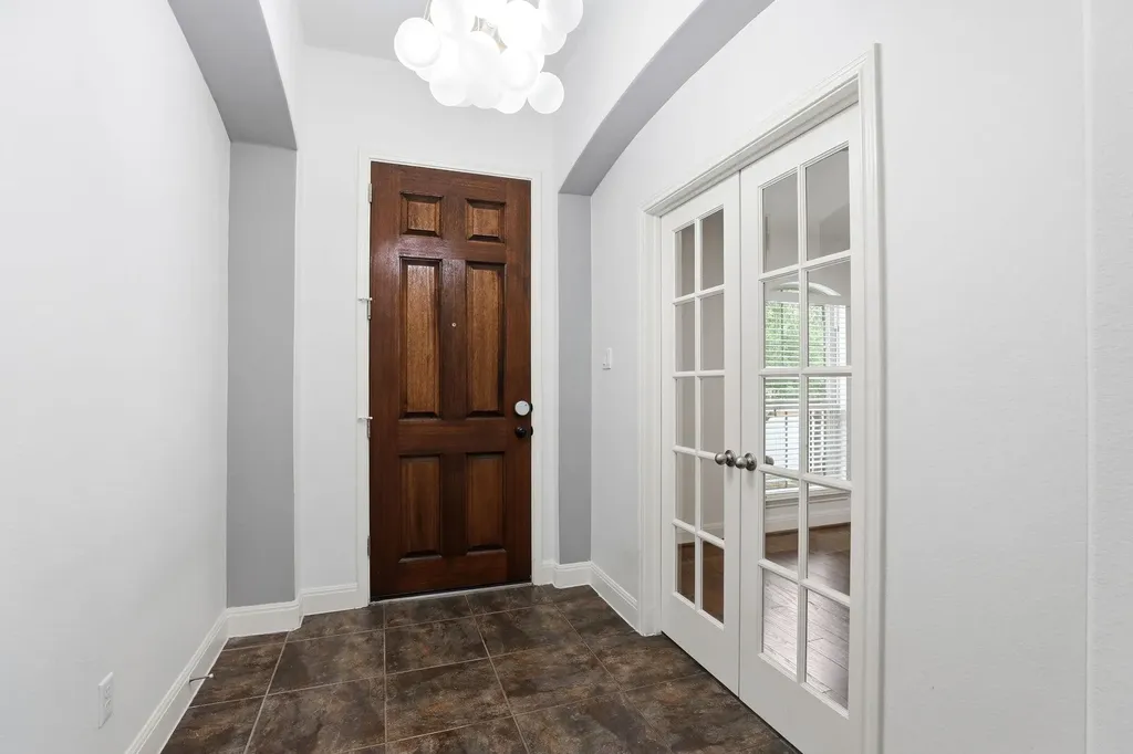 152 Stone View Trail Austin TX 78737