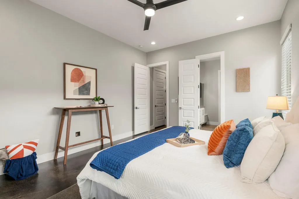 5204 Samuel Huston Avenue Austin TX 78721