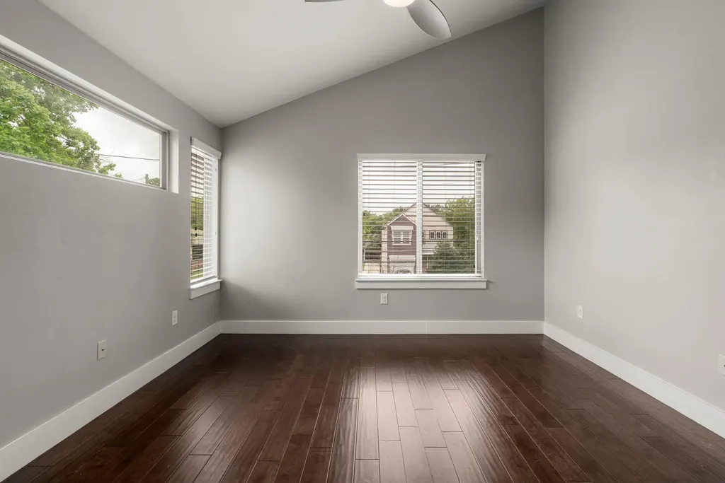 5204 Samuel Huston Avenue Austin TX 78721