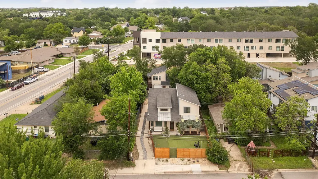 5204 Samuel Huston Avenue Austin TX 78721