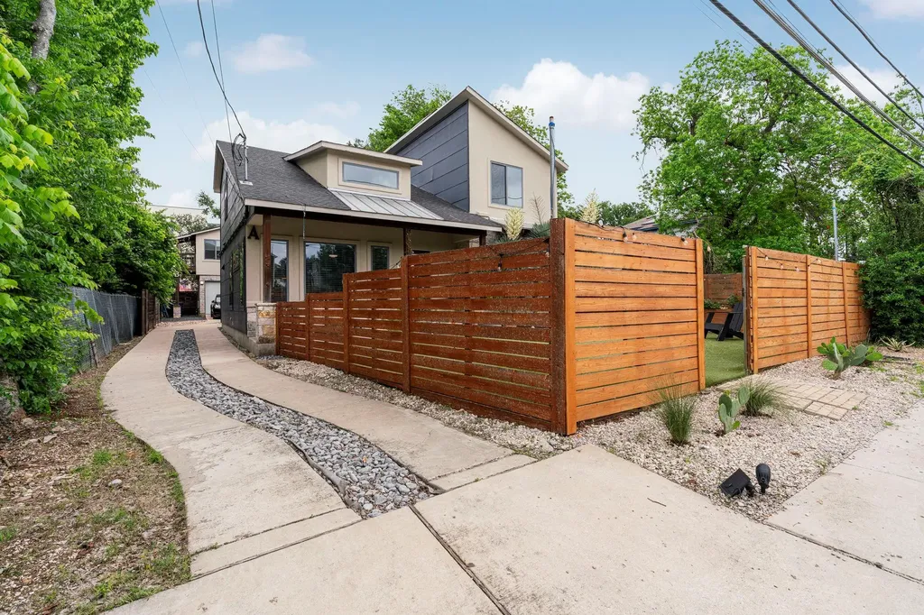 5204 Samuel Huston Avenue Austin TX 78721