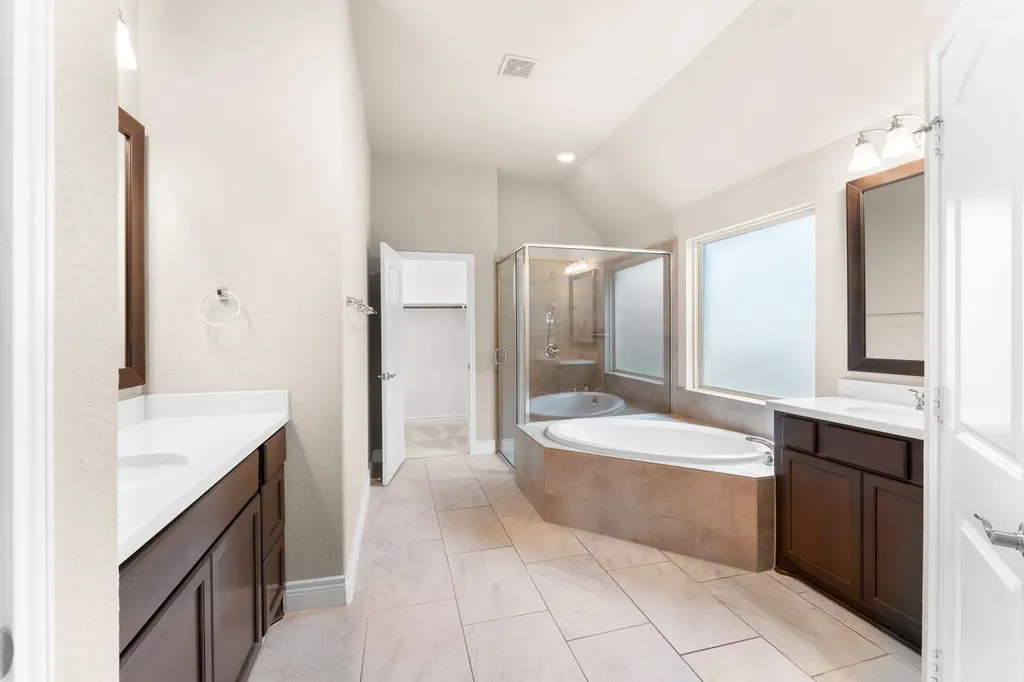 621 Judge Fisk Drive Leander TX 78641