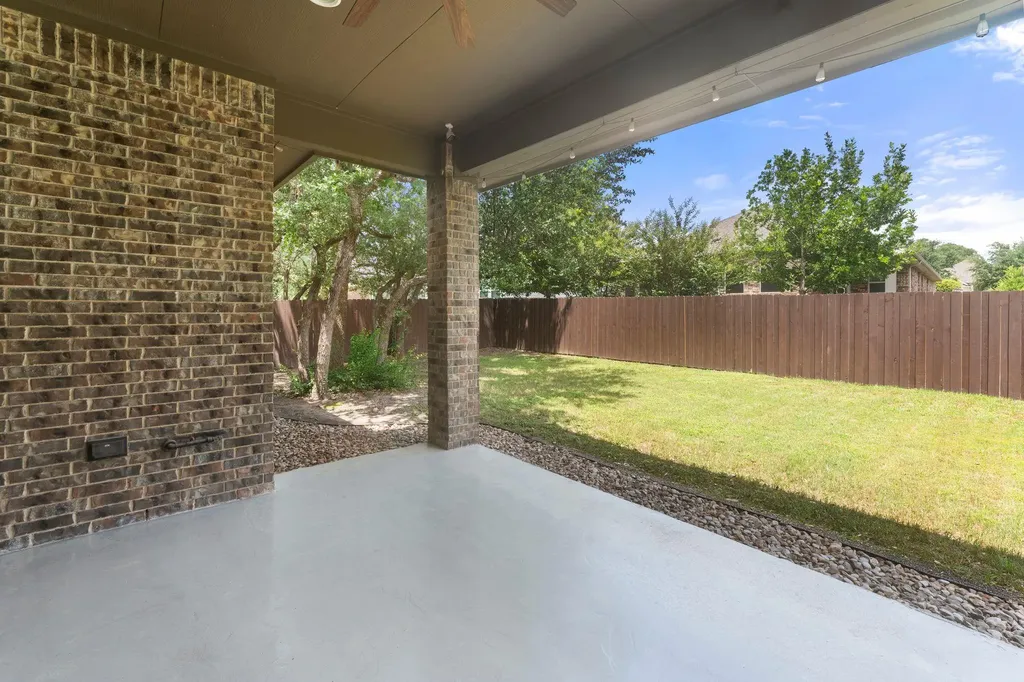 621 Judge Fisk Drive Leander TX 78641