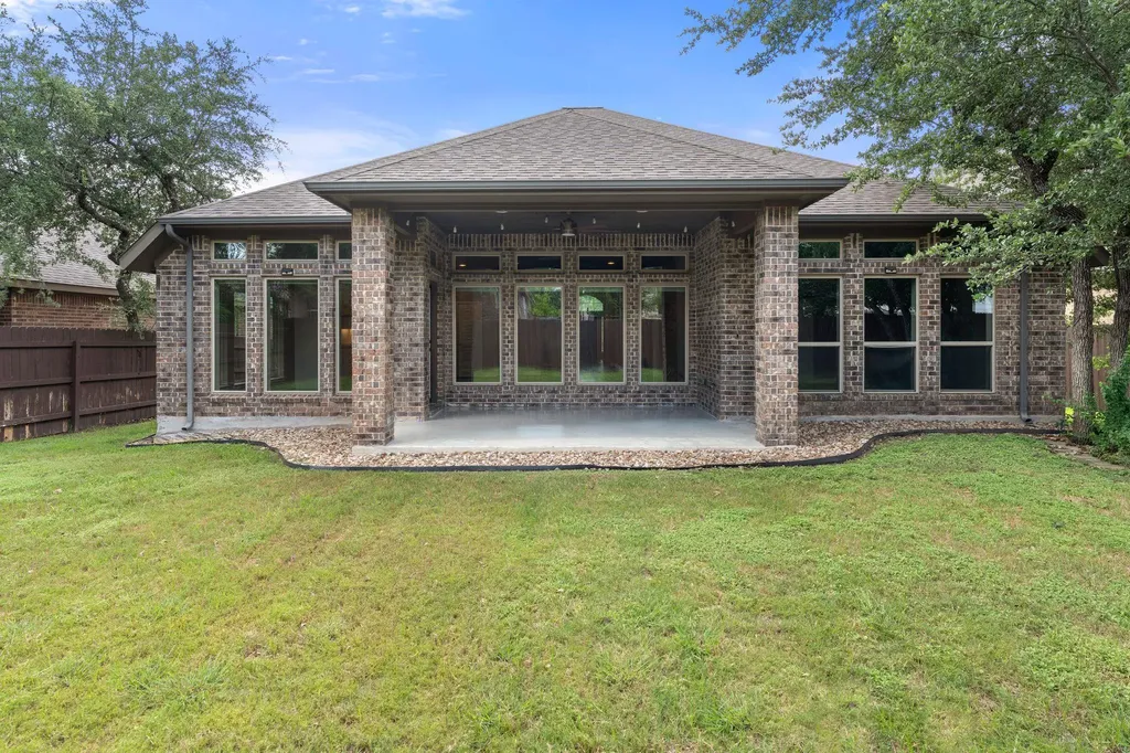 621 Judge Fisk Drive Leander TX 78641