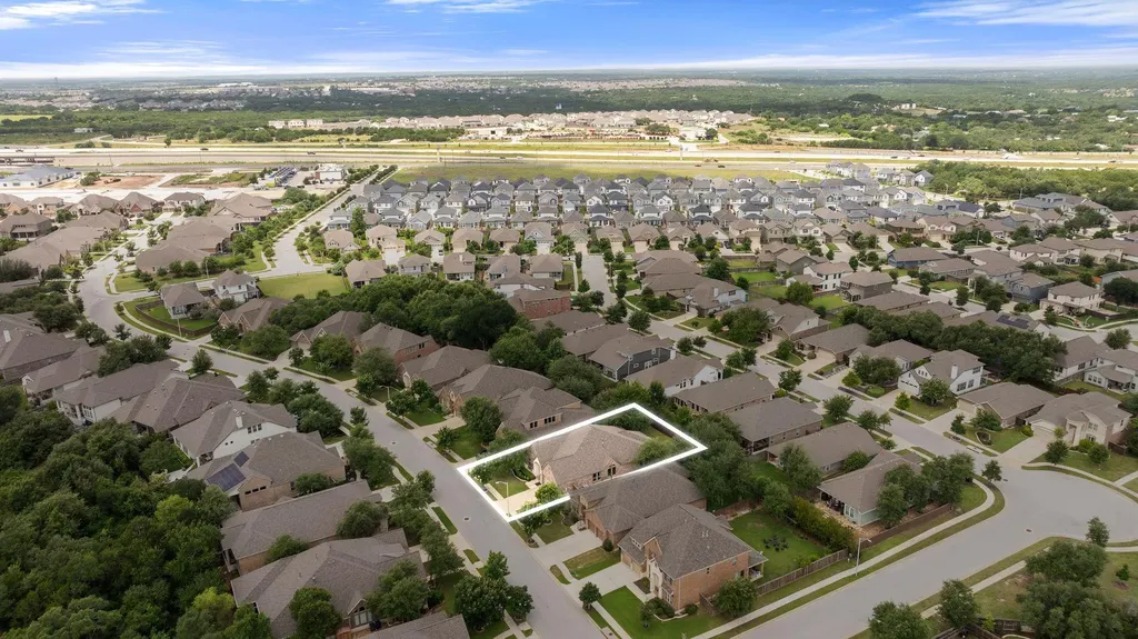 621 Judge Fisk Drive Leander TX 78641