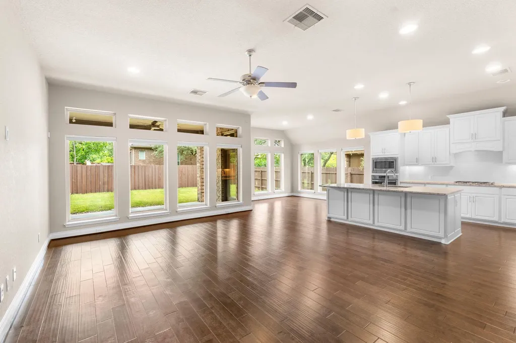 621 Judge Fisk Drive Leander TX 78641