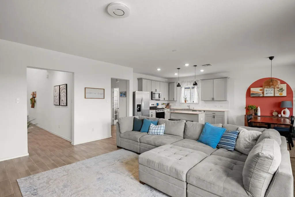 500 Pickrell Loop Liberty Hill TX 78642