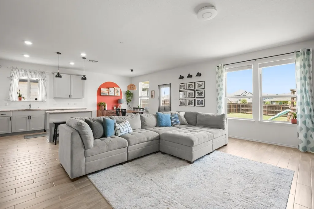 500 Pickrell Loop Liberty Hill TX 78642
