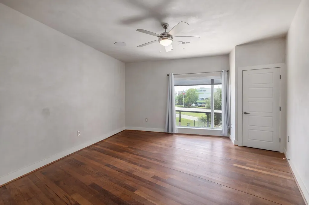 6444 Burnet Road Austin TX 78757