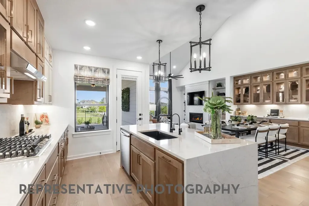 8812 Fallkill Drive Austin TX 78744