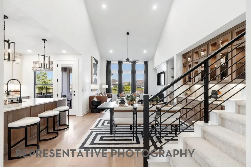 8812 Fallkill Drive Austin TX 78744