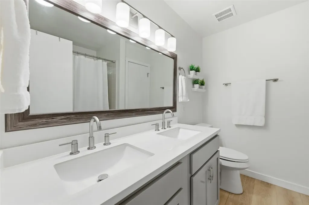 459 Jim Miller Drive Kyle TX 78640