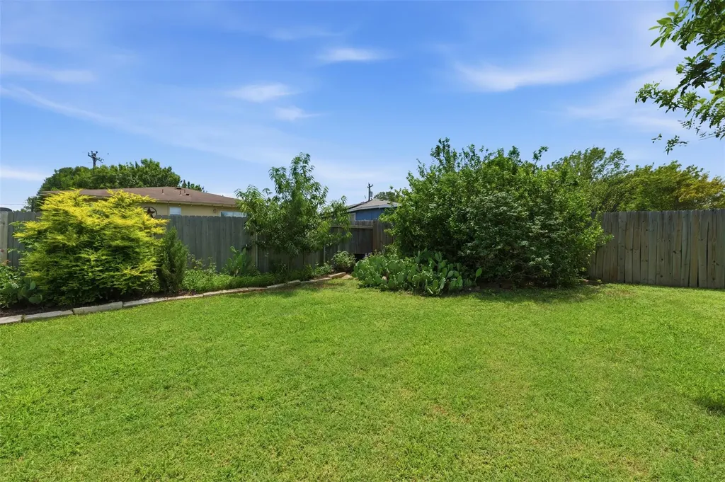 459 Jim Miller Drive Kyle TX 78640