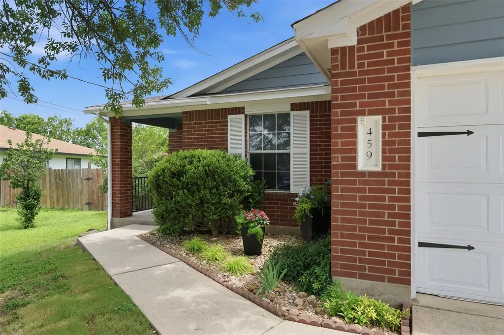 459 Jim Miller Drive Kyle TX 78640