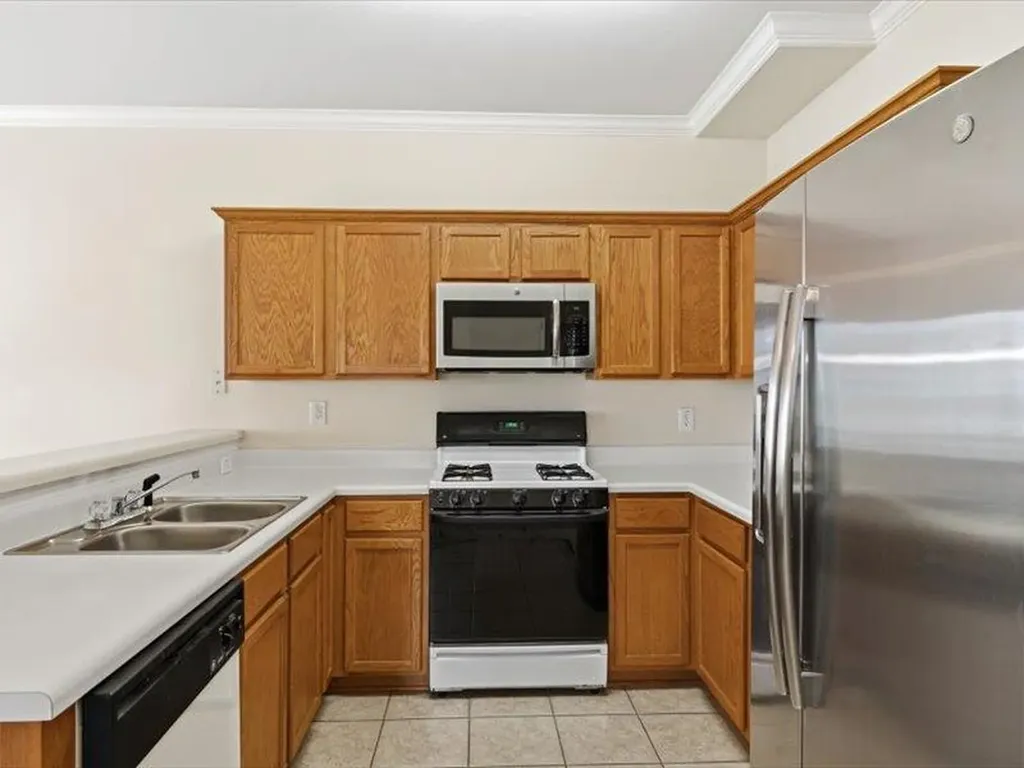 8813 Mountain Shadows Cove Austin TX 78735
