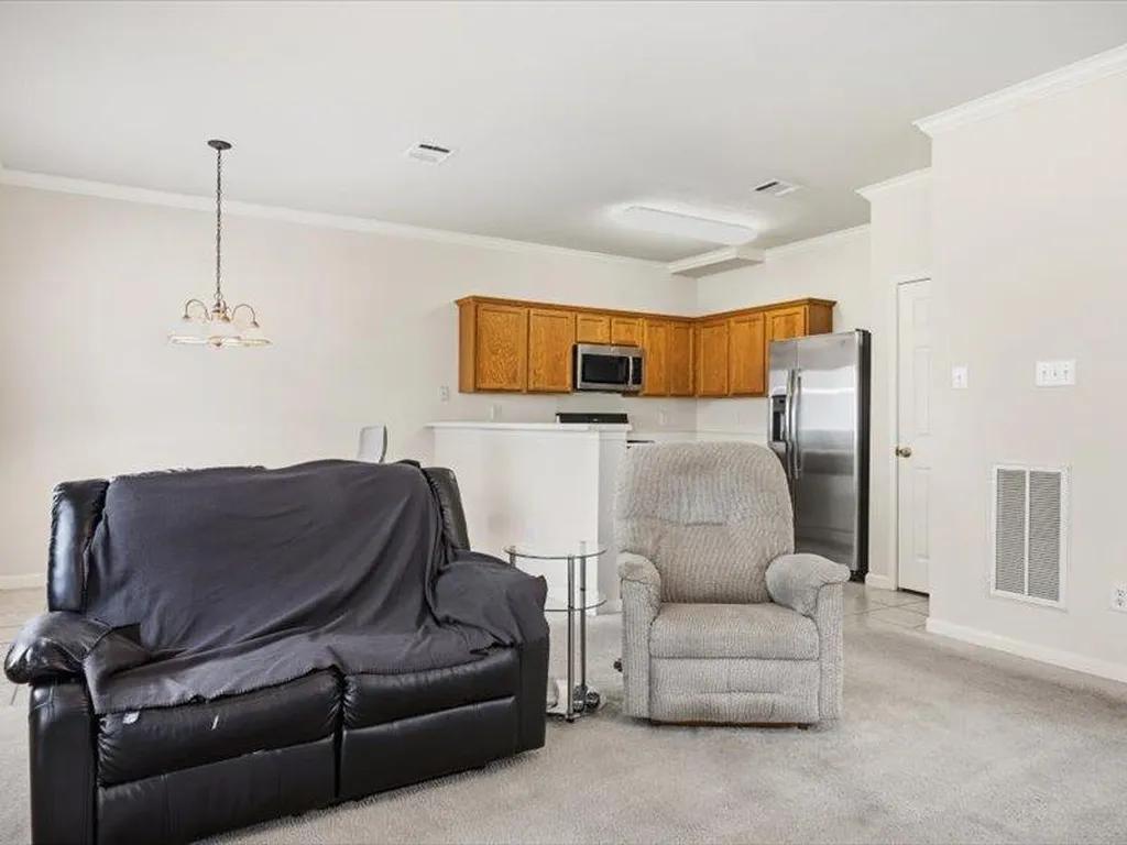 8813 Mountain Shadows Cove Austin TX 78735