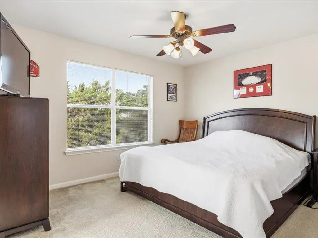 8813 Mountain Shadows Cove Austin TX 78735