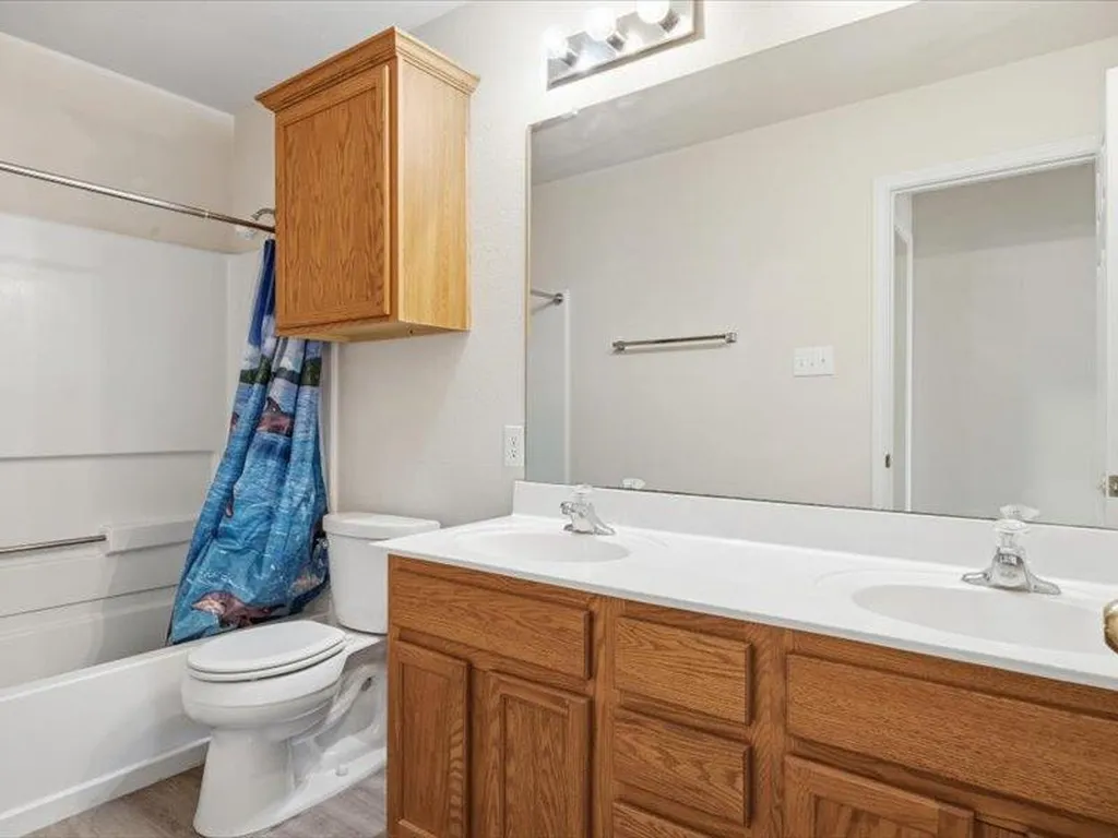 8813 Mountain Shadows Cove Austin TX 78735