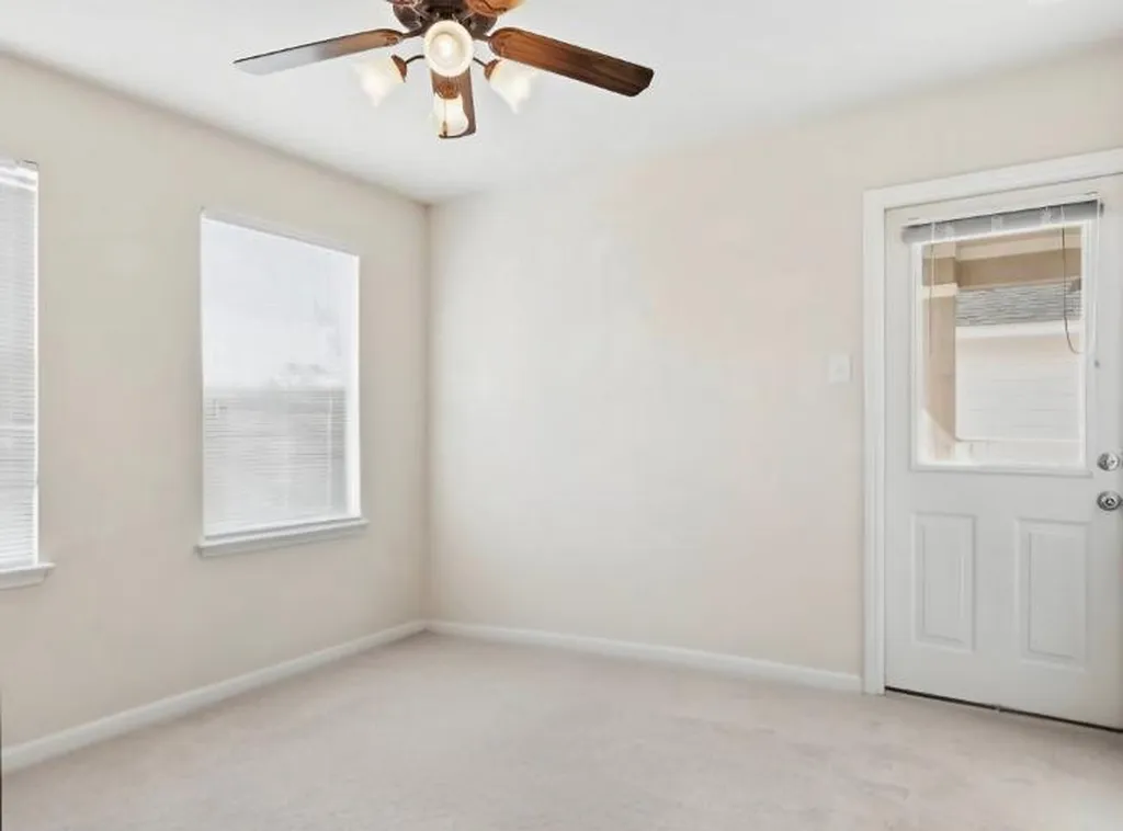 8813 Mountain Shadows Cove Austin TX 78735