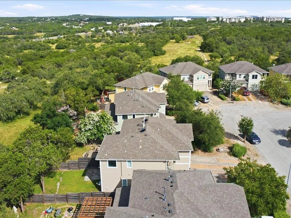 8813 Mountain Shadows Cove Austin TX 78735