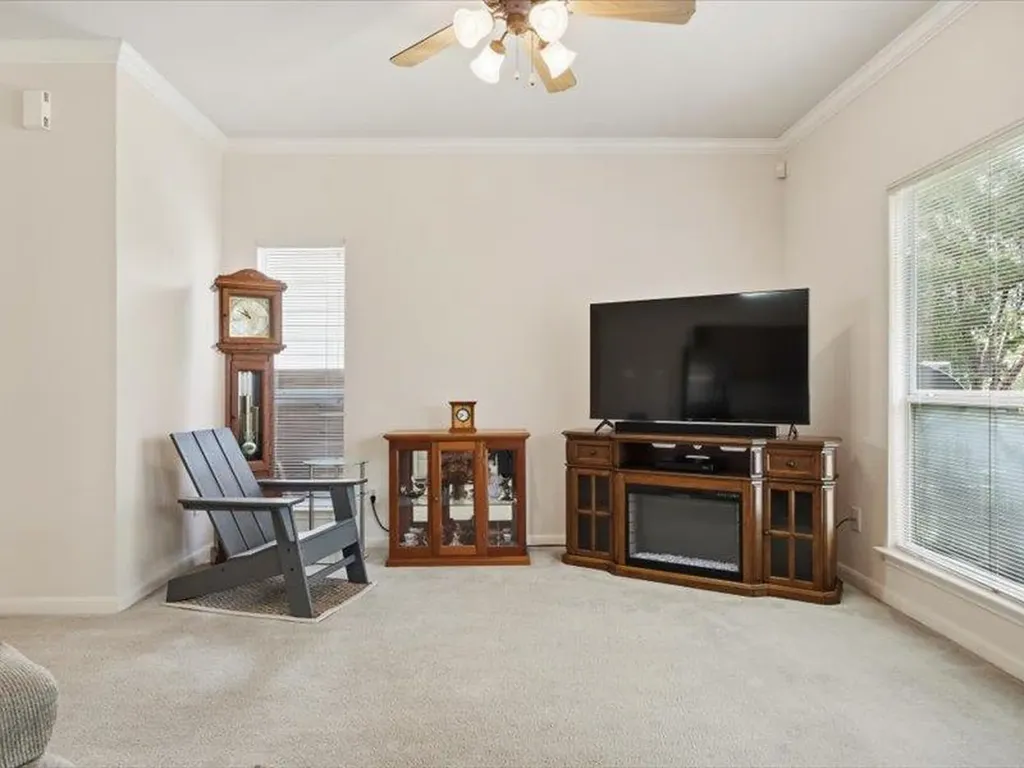 8813 Mountain Shadows Cove Austin TX 78735