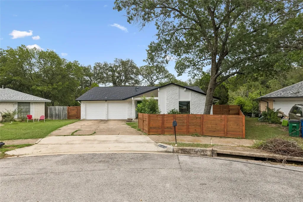 6107 Blarwood Drive Austin TX 78745
