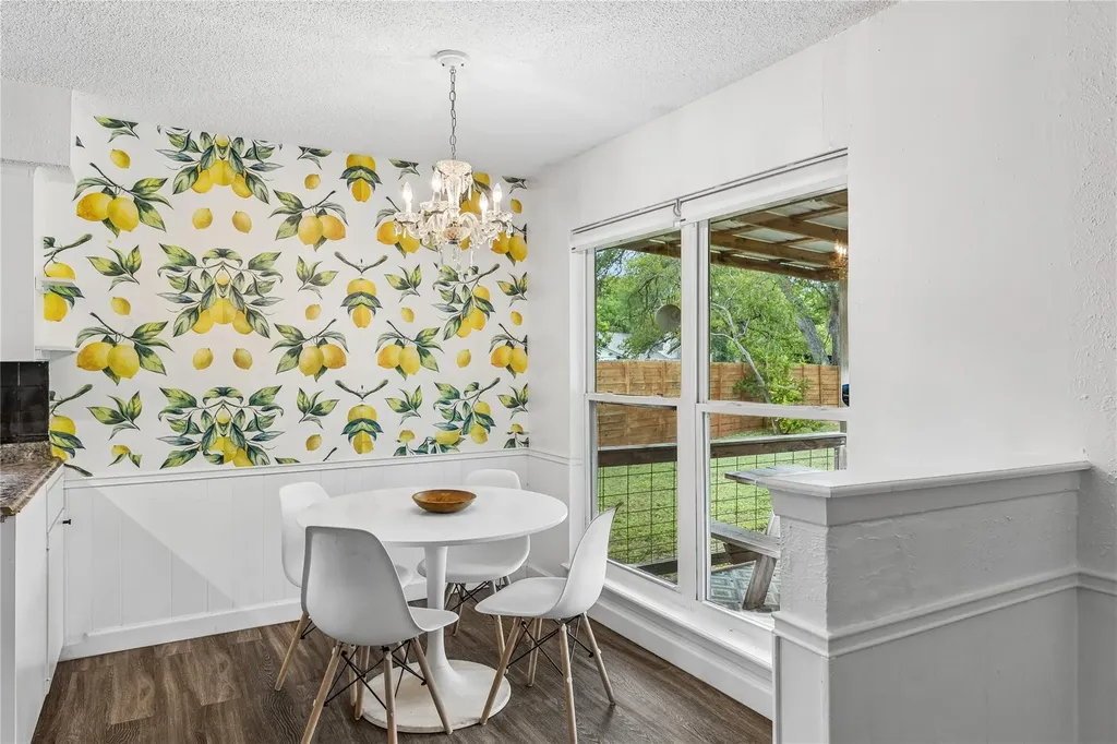 6107 Blarwood Drive Austin TX 78745