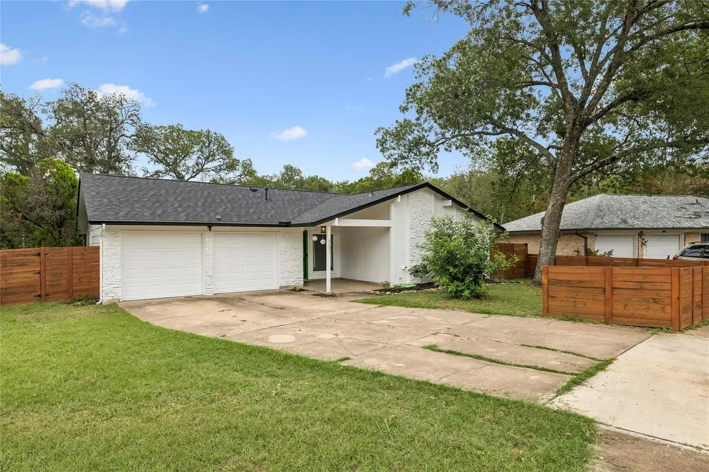 6107 Blarwood Drive Austin TX 78745
