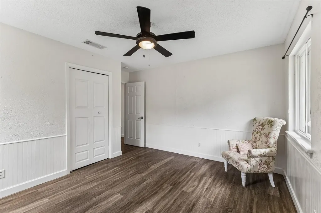 6107 Blarwood Drive Austin TX 78745