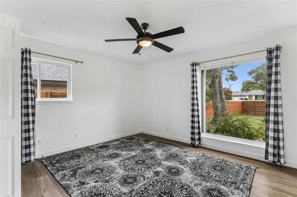 6107 Blarwood Drive Austin TX 78745
