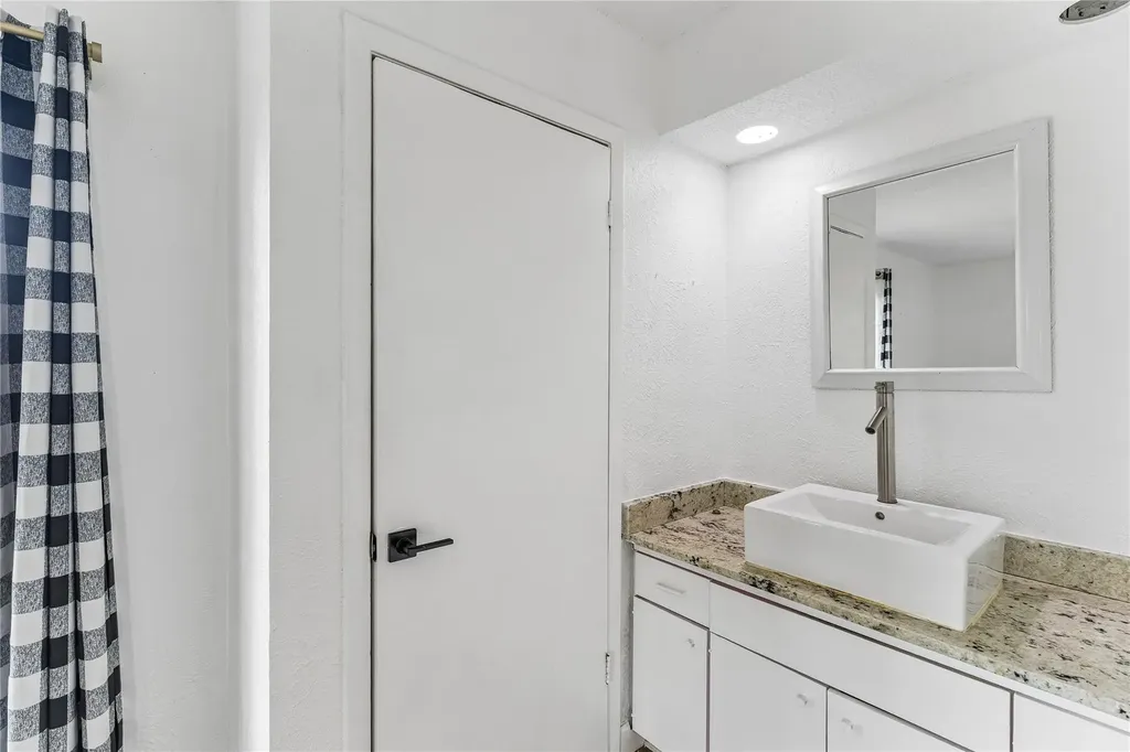 6107 Blarwood Drive Austin TX 78745