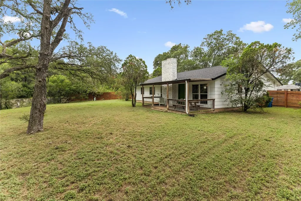 6107 Blarwood Drive Austin TX 78745