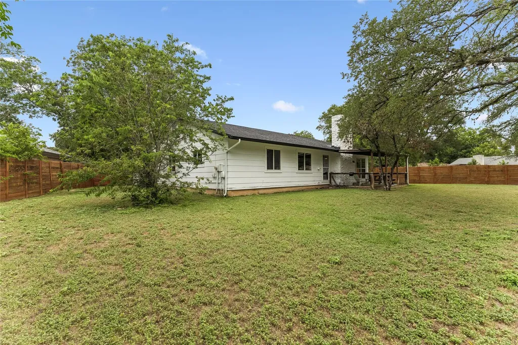 6107 Blarwood Drive Austin TX 78745