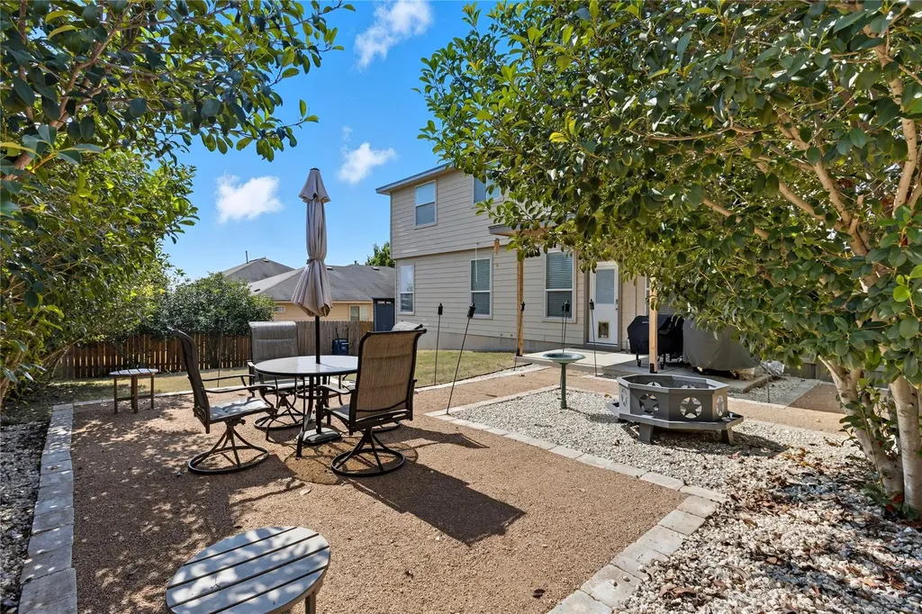 381 Bloomsbury Drive Kyle TX 78640