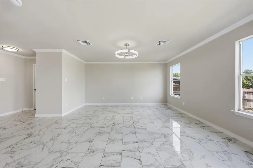 6917 Panda Royle Drive Del Valle TX 78617