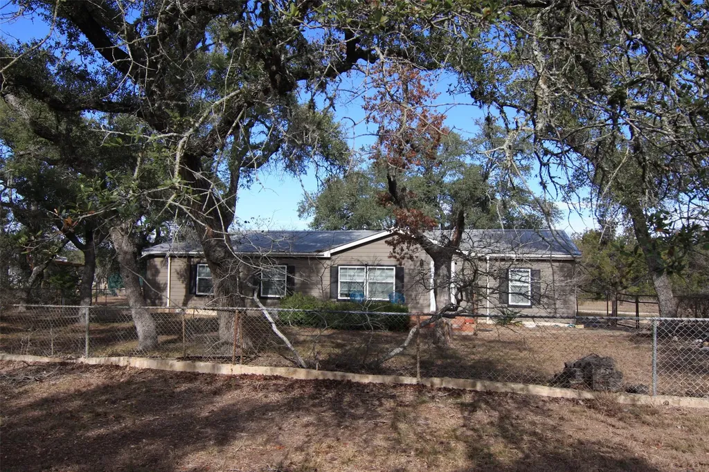 2023 Harmon Hills Road Dripping Springs TX 78620
