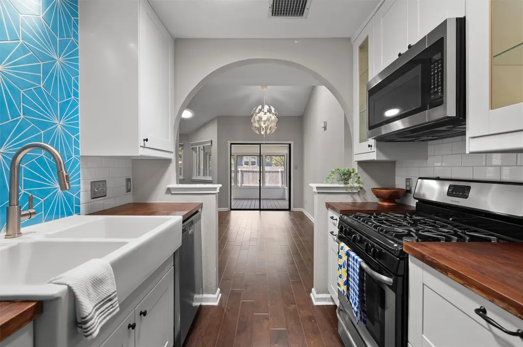 13009 Widge Drive Austin TX 78727