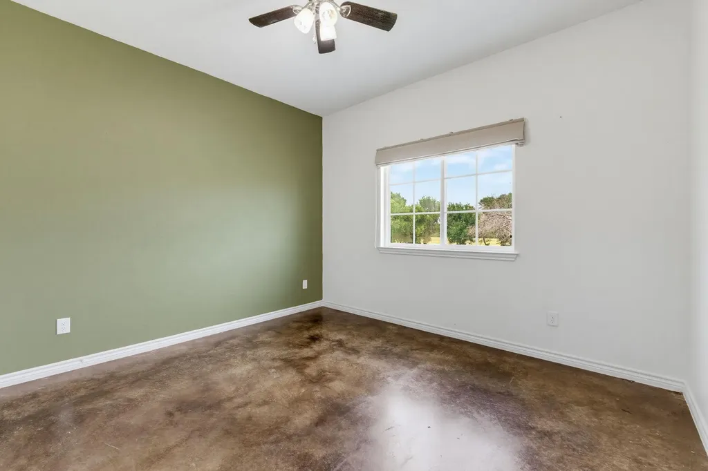 1110 County Road 1045 Lampasas TX 76550