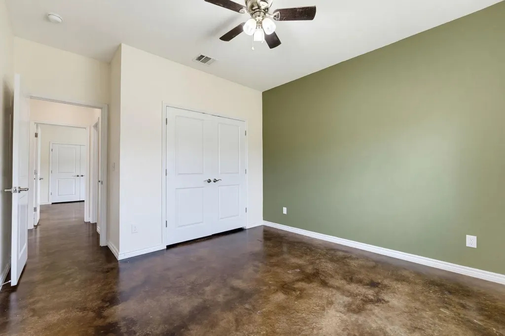 1110 County Road 1045 Lampasas TX 76550