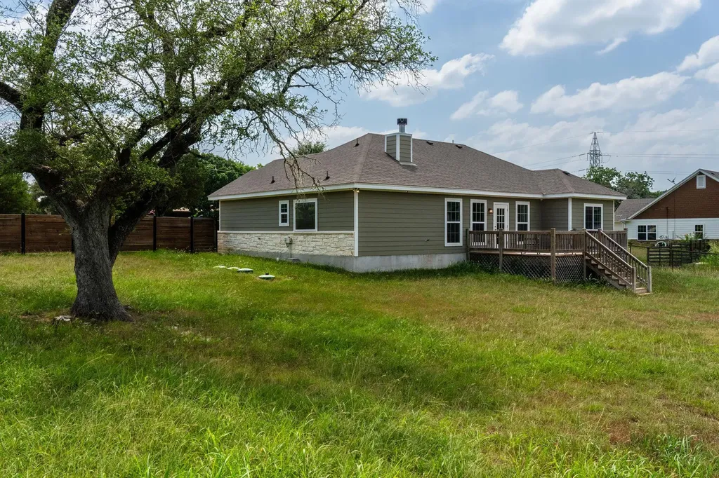 1110 County Road 1045 Lampasas TX 76550