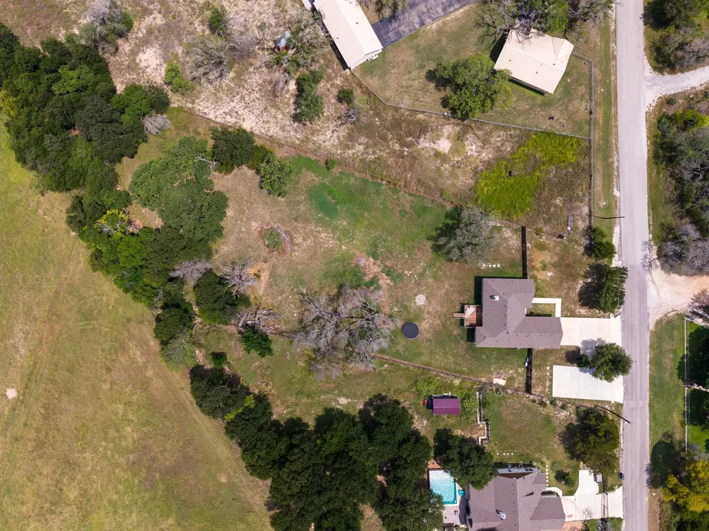 1110 County Road 1045 Lampasas TX 76550