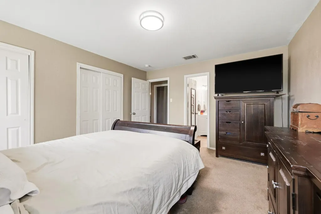 17912 Honey Locust Lane Elgin TX 78621