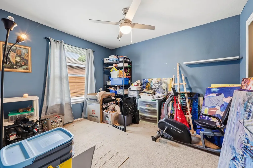 17912 Honey Locust Lane Elgin TX 78621