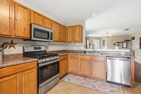 17912 Honey Locust Lane Elgin TX 78621