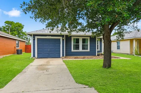 17912 Honey Locust Lane Elgin TX 78621