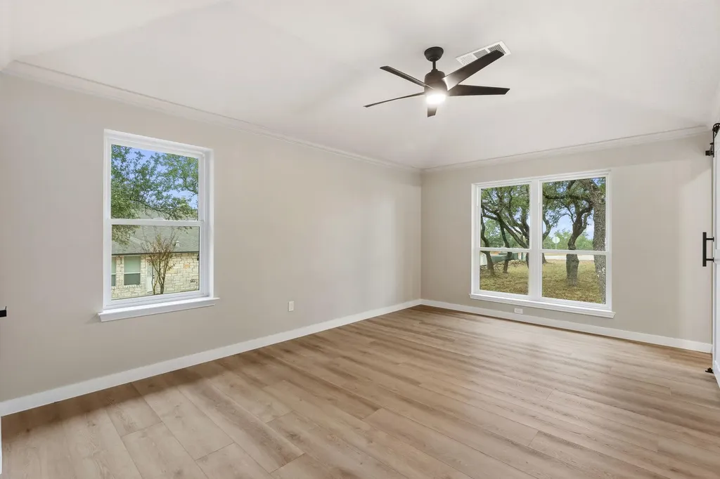 900 Morgan Hill Drive Dripping Springs TX 78620