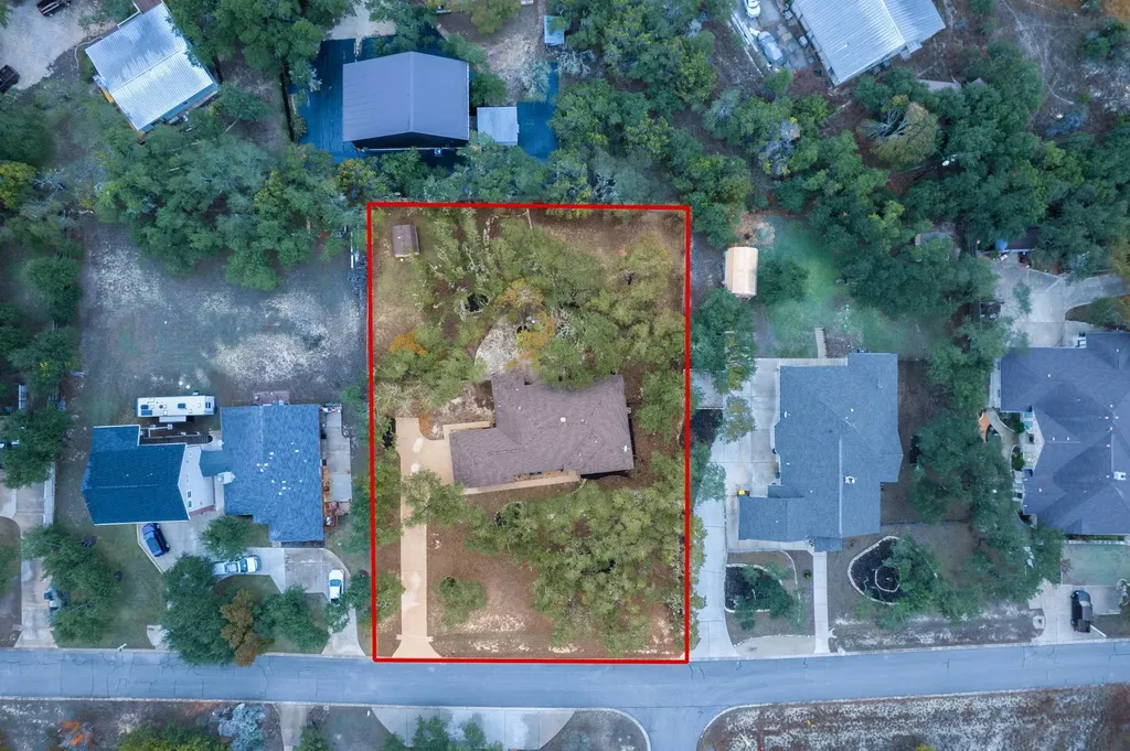 900 Morgan Hill Drive Dripping Springs TX 78620