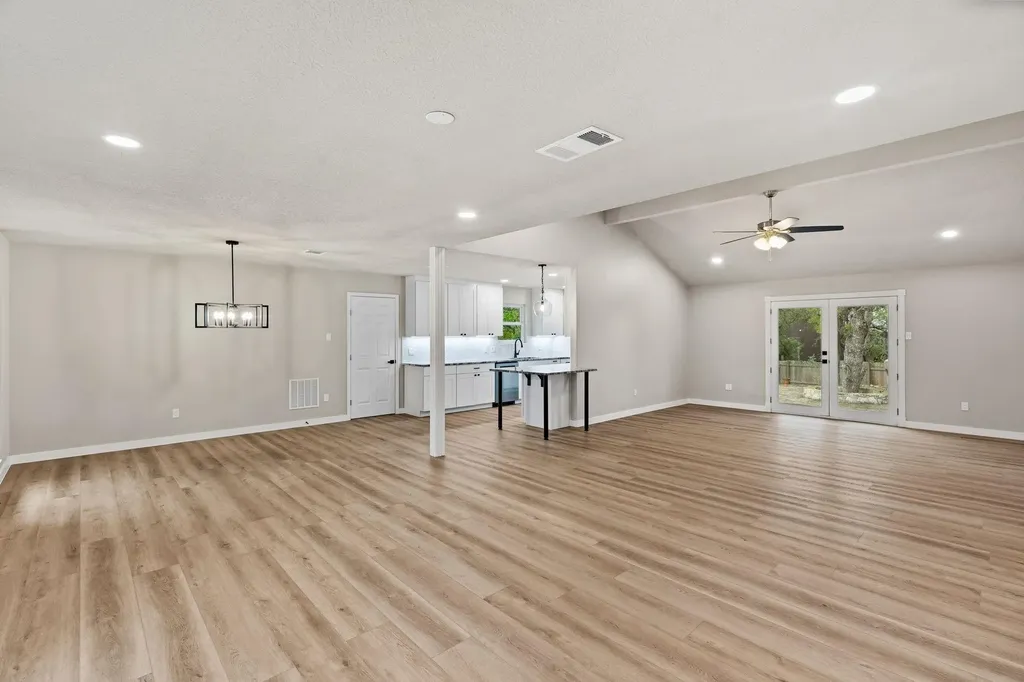 900 Morgan Hill Drive Dripping Springs TX 78620