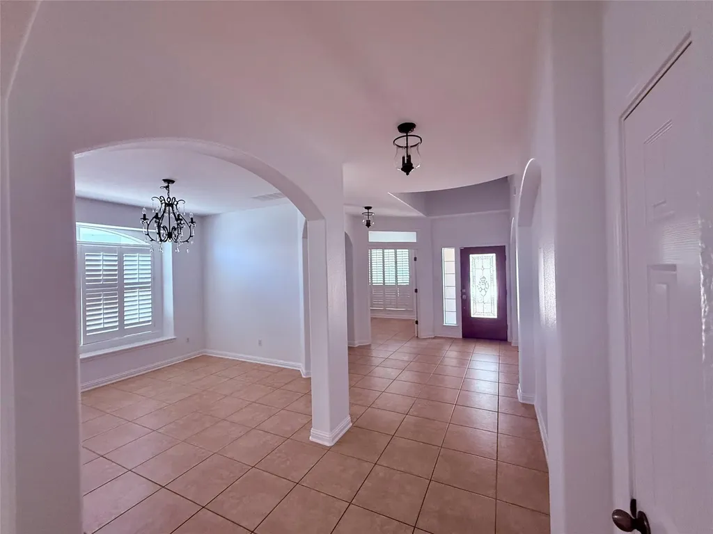 19413 Melwas Way Pflugerville TX 78660